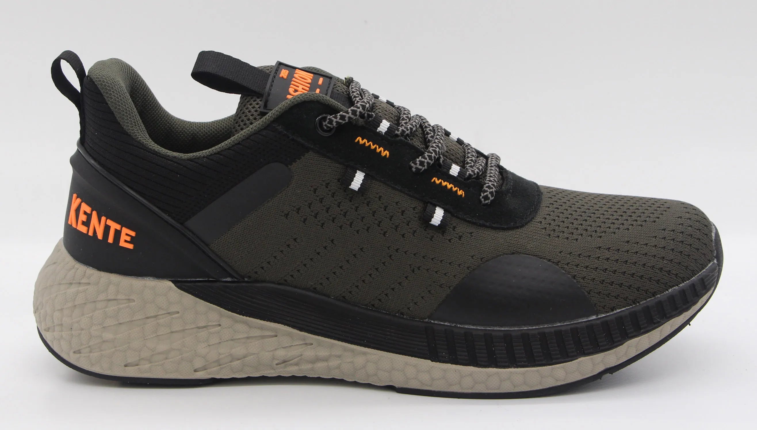 TAMO-RUNNING-40